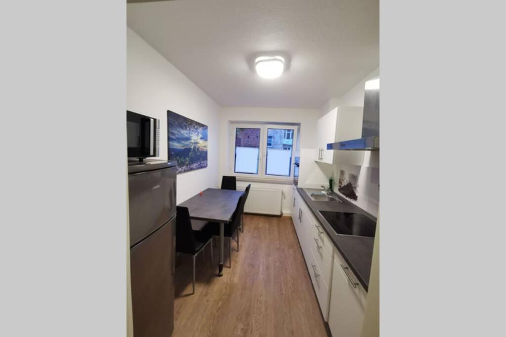 Apartment Sanierte 2 Zkb - Lage - Paytv Und Wlan *
